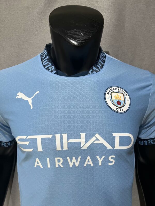home Soccer jerseys  ManchesterCity players 24-25