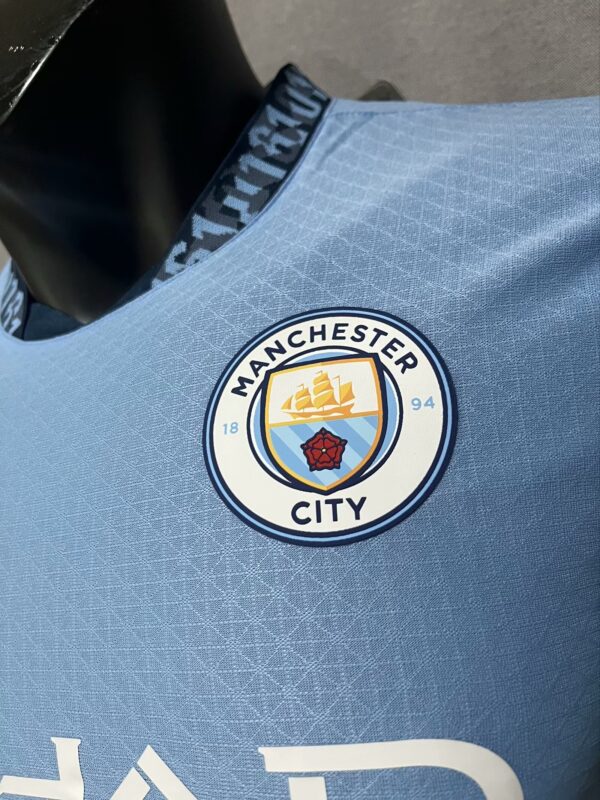 home Soccer jerseys  ManchesterCity players 24-25