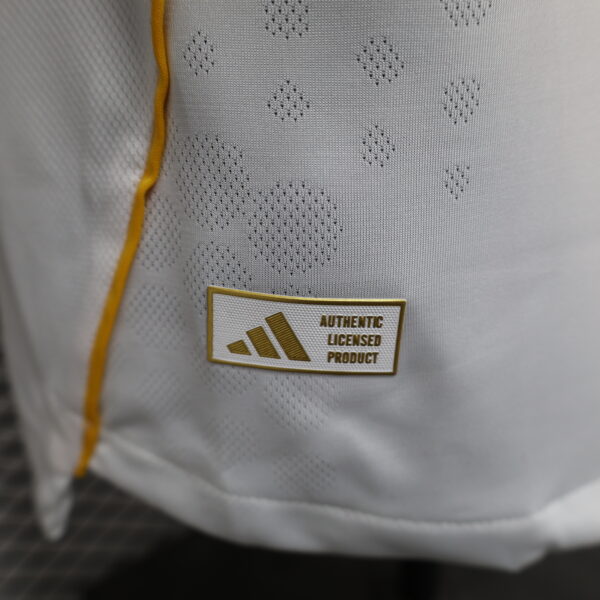 home Soccer jerseys  RealMadrid players 25-26