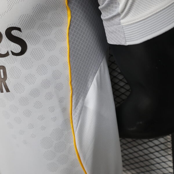 home Soccer jerseys  RealMadrid players 25-26